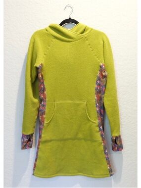 Youer Treasure Dress in Sapling Size S Chartreuse Mushroom Print Hooded Pocket
